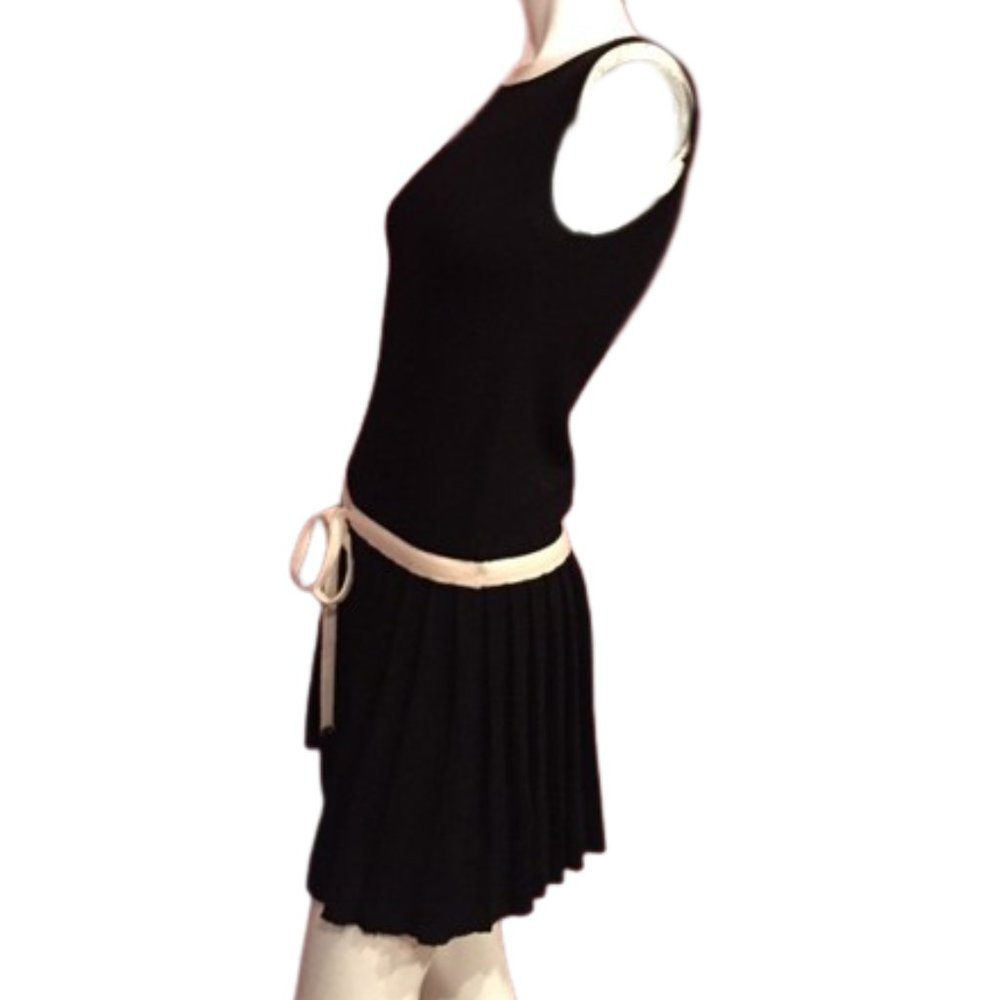 Juicy Couture Merino Wool Tennis Dress Drop Waist Tie Pleated NWOT - Picture 4 of 9